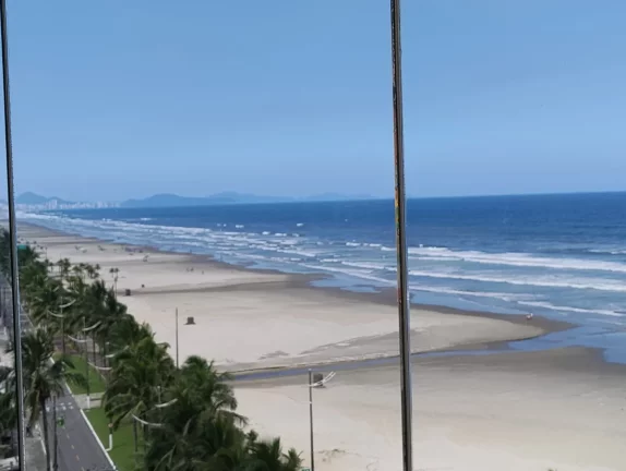 Imagem Apartamento de frente a Praia e com vista pro Mar na Praia Grande - 100 m² - 2 Quartos, 1 Suite, 1 Vaga, Varanda Gourmet.