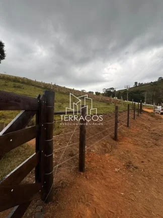 Imagem OPORTUNIDADE ÚNICA: TERRENO DE 94 MIL M² NA ENCANTADORA CIDADE DE MUNHOZ