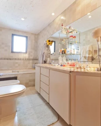 Imagem Apartamento com living para 03 ambientes, vista panorâmica, piso de tacos, lavabo, sala íntima, 4 ...
