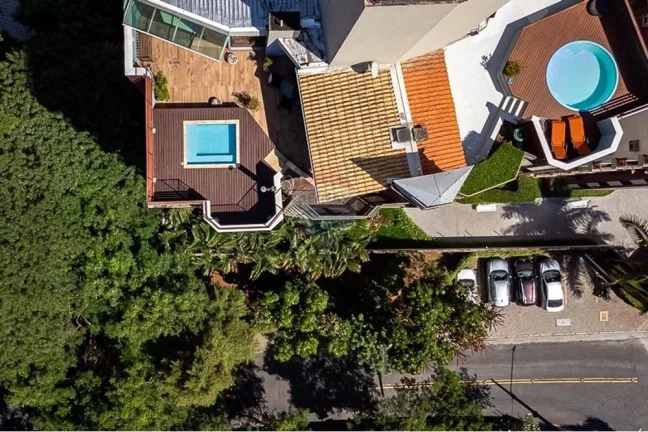 Imagem Cobertura próxima ao Estádio do Morumbi - 265m² 3 Suítes 3 Vagas - Conforto de Casa com Lazer Privativo