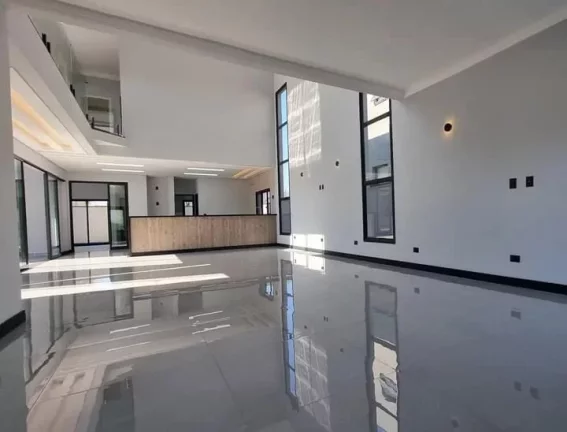 Imagem Oportunidade Sobrado 4 Suites - Monte Carlo