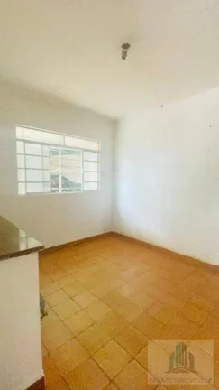 Imagem Chácara com 2 quartos, 1000m2, à venda em Suzano SP