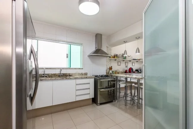 Imagem Casa no Jardim Prudência, 307 metros quadrados.