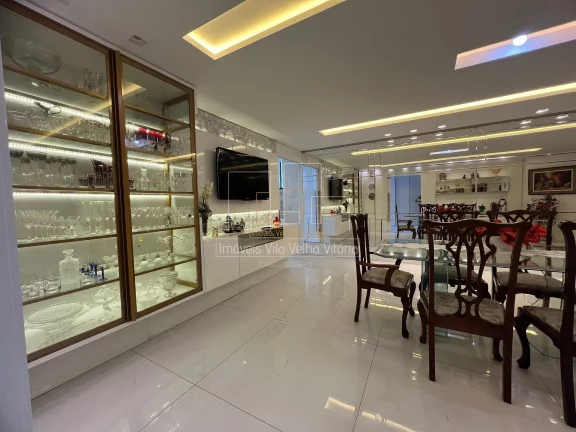 Imagem Luxo e Exclusividade: 4 Suítes Frente Mar com Varanda Gourmet no Melhor Ponto da
