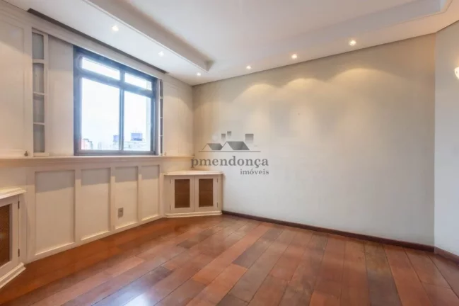 Imagem Apartamento 3 quartos, 1 suite, 2 vagas, 267 m²