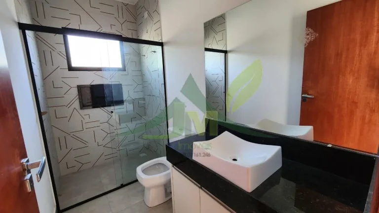 Imagem Conforto e Versatilidade: Casa Térrea com 3 Dormitórios no Jardim Estância