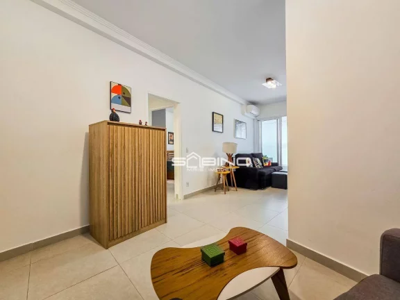 Imagem Apartamento Pé na Areia para Locação temporada na Riviera de São Lourenço, atende até 4 pessoas