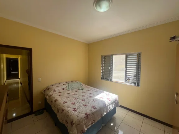 Imagem Exelente Imóvel com Terraço a Preço de Oportunidade!