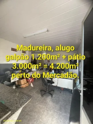 Imagem Galpão para Locação em RIO DE JANEIRO, MADUREIRA, 2 banheiros