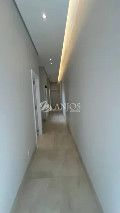 Imagem CASA ALTO PADRÃO Á VENDA NO RESIDENCIAL RECANTO SUIÇO, SINOP - MT.