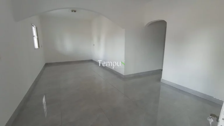Imagem Casa Padrão, Casa com 2 dormitórios + 3 barracões à venda, 300 m² por R$ 450.000 - Cidade Livre - Aparecida de Goiânia/GO