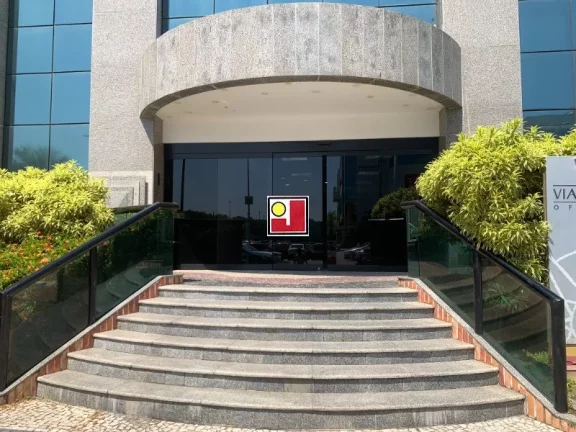 Imagem Vendo sala no Via Parque Offices, 2º andar, luxuosa, benfeitorias, banheiro, vaga garagem, portaria 24 horas, entrega imediata, ponto nobre na Barra