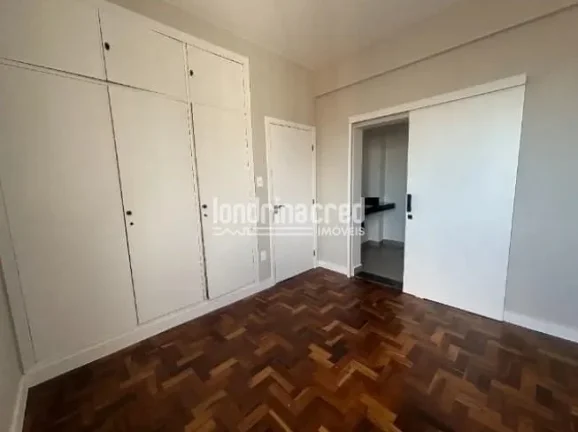 Imagem Apartamento Amplo no Centro de Londrina com 153 m² de Área Útil, 3 Quartos, Suíte e 3 Banheiros em Localização Privilegiada