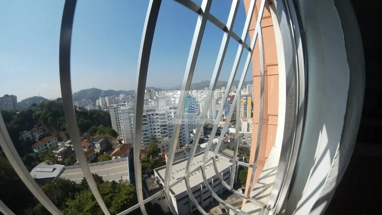Imagem Apartamento à venda em Niterói-RJ - Icaraí: 2 quartos, 1 sala, 1 banheiro, 1 vaga, 50m² de área. Aproveite já!