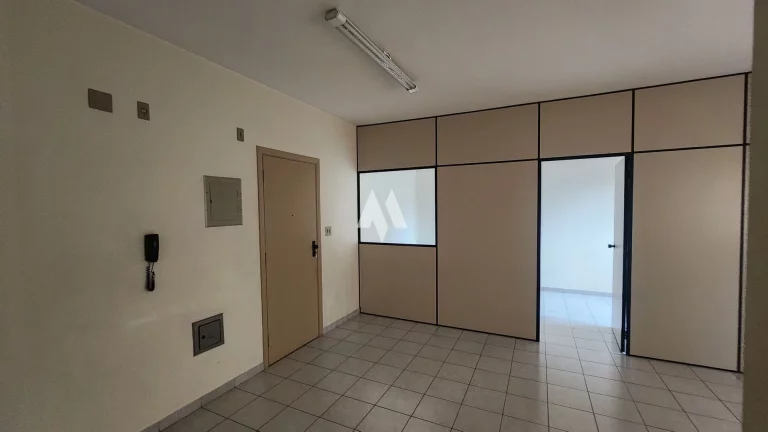 Imagem Sala Comercial/oportunidade/ Vila Mathias/Santos/SP