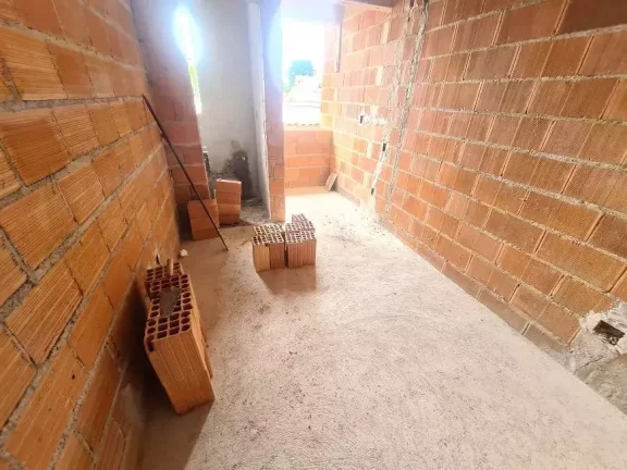 Imagem Casa Duplex em Obras - BH - Planalto - 3 Quartos (1 Suíte) - 2 Vagas