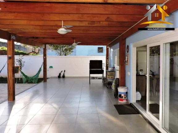 Imagem Casa à venda no condomínio Vintage na Granja Viana - Batelli Imóveis