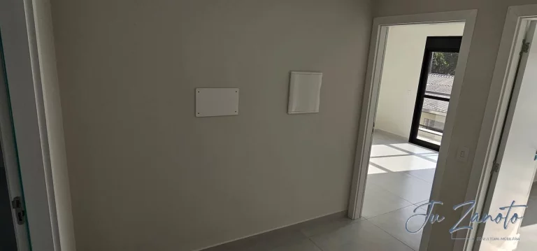 Imagem Sobrado alto padrão com Piscina, 3 suítes próximo ao Centro Matinhos-PR