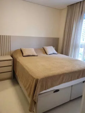 Imagem Apartamento mobiliado com 3 suítes e 2 vagas no Centro de Balneario Camboriu- SC
