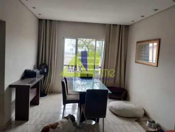 Imagem Casa coà venda em São Paulo-SP, Penha de França - 2 quartos, 1 sala, 1 banheiro, 150m² de área. Confira!