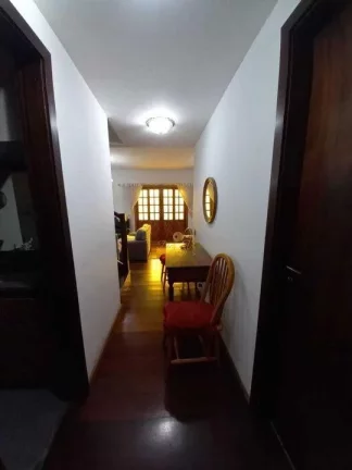 Imagem Casa para Venda em Teresópolis / RJ no bairro Alto