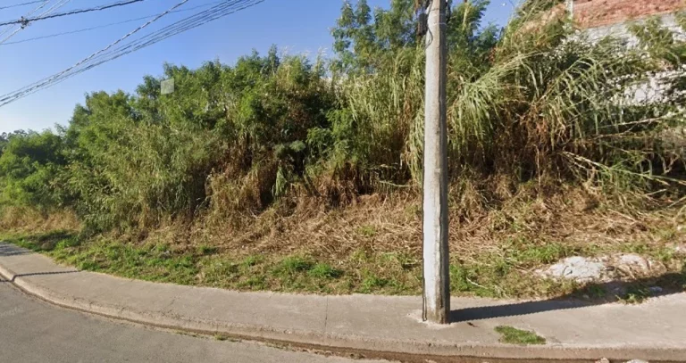 Terreno de Esquina na Vila Constança, Campo Limpo Paulista - 425m² - Projeto Aprovado para 11 Kitnets