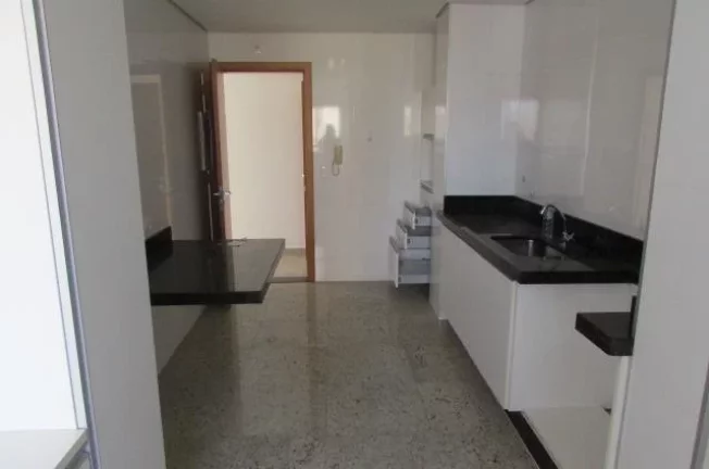 Imagem Apartamento - Área Útil: 109 m² , com 03 dormitórios, sendo 01 suíte, todos com armário embuti...