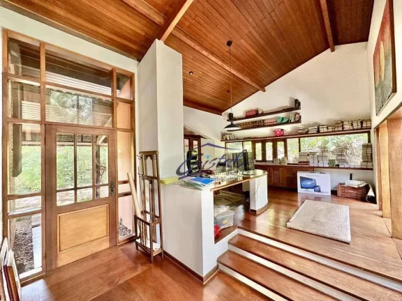 Imagem Casa com 4 quartos (1 suíte) à venda, 417 m² - Granja Viana - Carapicuíba/SP