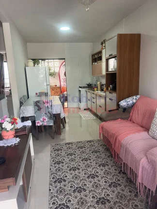 Imagem Casa Geminada com Suíte à Venda em Itapoá/SC