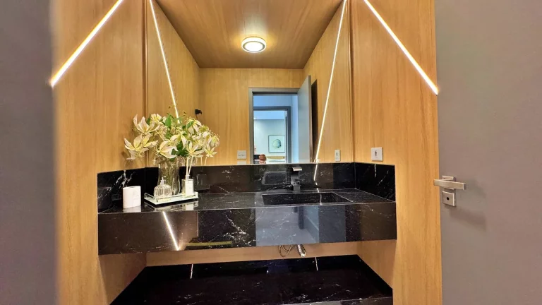 Imagem Casa com 5 dormitórios à venda, 352 m por R$ 8.900.000,00 - Riviera