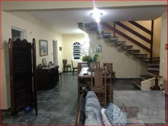 Imagem Casa para Venda em Itanhaém, Cibratel I, 3 dormitórios, 1 suíte, 2 banheiros, 4 vagas