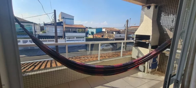 Sobrado para Venda em Praia Grande / SP no bairro Sítio do Campo