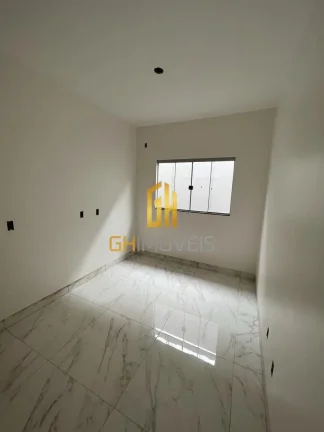 Imagem CA1695Linda casa nova com 3 quartos sendo 1 suíte no Bairro Idepêndencia A casa possui - Sala;- 03...