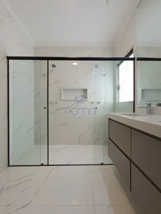 Imagem Village Provence - Casa completa: 3 suítes, escritório e roupeiro