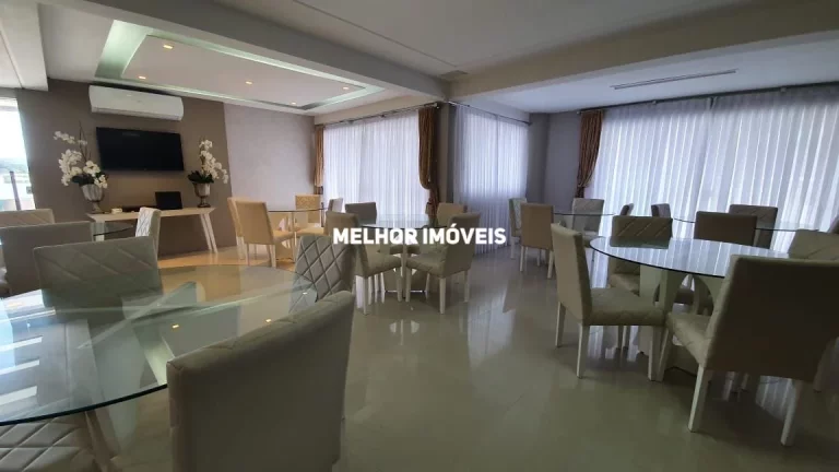 Imagem Apartamento mobiliado e equipado com 3 suítes, vista parcial para o Mar em Balneário Camboriú