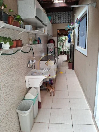 Imagem Casa Sobrado, 3 suítes, 2 vagas - Bosque dos Eucaliptos SJC