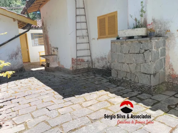 Imagem Casa a Venda por R$ 490.000,00 no Vale Encantado em Campos do Jordão/SP.