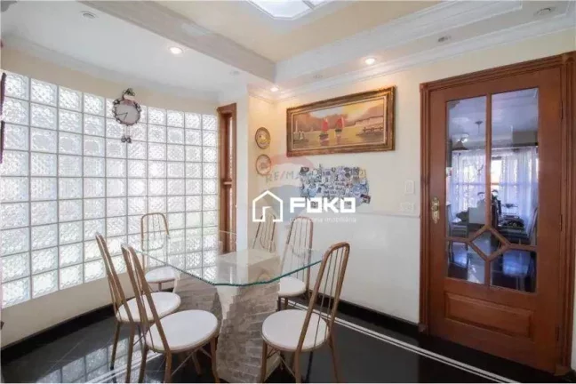 Imagem Sobrado com 3 dormitórios, 450 m² - venda por R$ 2.479.999,99 ou aluguel por R$ 14.445,82/mês - Jardim Maia - Guarulhos/SP