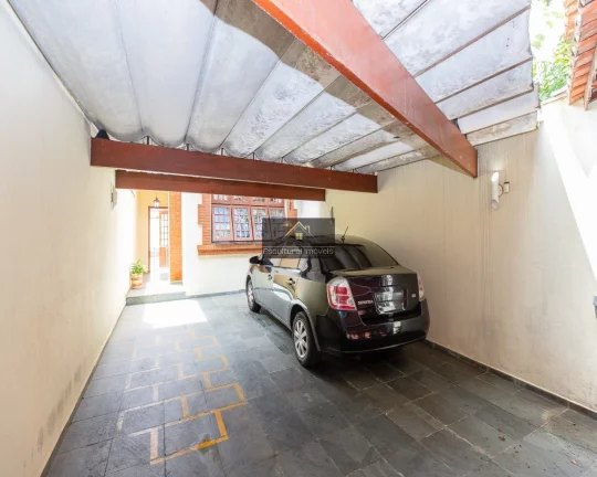 Imagem ÓTIMO SOBRADO 3 DORMITÓRIOS SENDO 1 SUÍTE HIDRO SALA 2 AMBIENTES LAREIRA PISO EM MADEIRA DE LEI COPA COZINHA ÁREA GOURMET SALÃO FESTAS 3 VAGAS