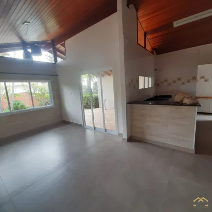 Imagem Casa Térrea em Condomínio no Medeiros em Jundiaí/SP para Alugar