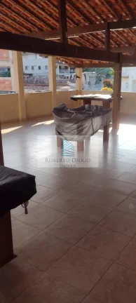 Imagem Casa em Condomínio de Luxo em São Gonçalo-RJ, Zé Garoto: 3 quartos, 1 suíte, 2 salas, 2 banheiros, 2 vagas, 317m²!
