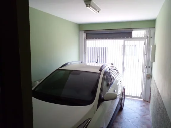 Imagem Casa com 2 dormitórios e garagem em Lorena - SP