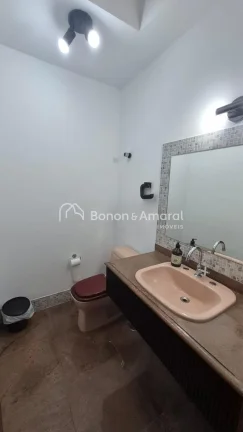 Imagem Localizado em uma das áreas mais nobres da cidade, o condomínio conta com segurança e portaria 24...
