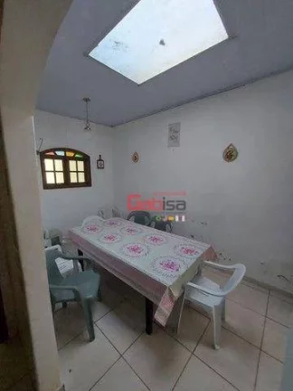 Imagem Casa com 5 dormitórios à venda, 250 m² por R$ 550.000 - Peró - Cabo Frio/RJ