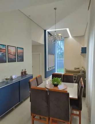 Imagem Casa com 2 dormitórios e 2 vagas de garagem - Morro do Meio | Joinville/SC