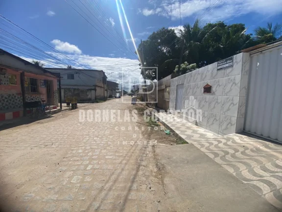 Imagem Casa com Piscina à Venda em Pau Amarelo - 3 Quartos