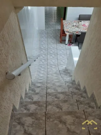 Imagem Casa com 4 quartos e 3 vagas em bairro bem localizado em Jundiaí/SP