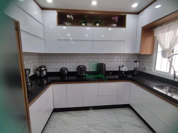 Imagem Sobrado à venda, 200 m² por R$ 850.000,00 - Jardim Adriana - Guarulhos/SP