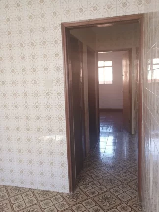 Imagem “Cansado de apertos? Descubra esse sobrado com espaço de sobra!”