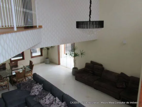 Imagem Linda Casa de 300 m² Granja Viana - Carapicuíba, à venda por R$ 2.000.000
